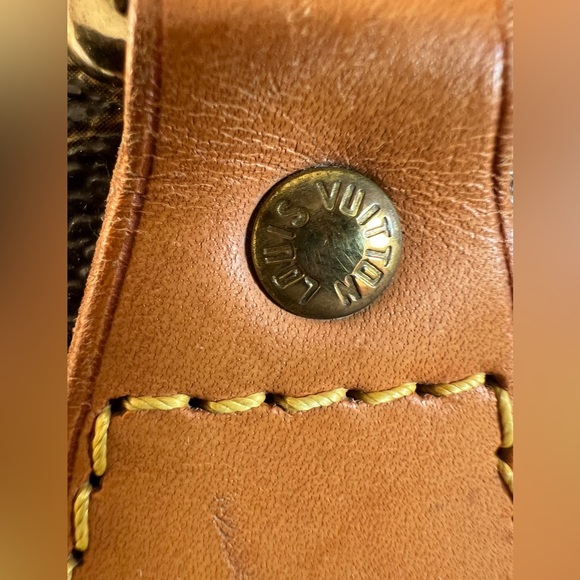 Louis Vuitton Speedy 30 Monogram with free michael kors bag - Picture 7 of 15